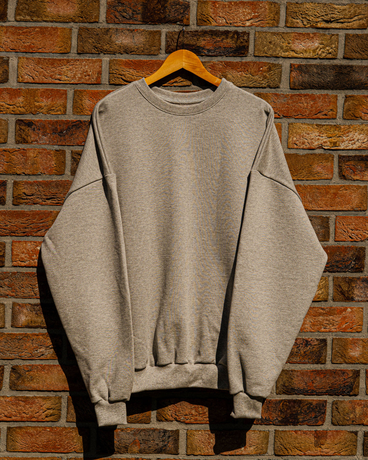 CREWNECK “BASIC” DUST GREY