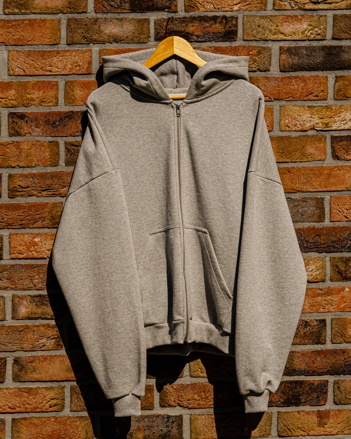 ZIP HOODIE DUST GREY