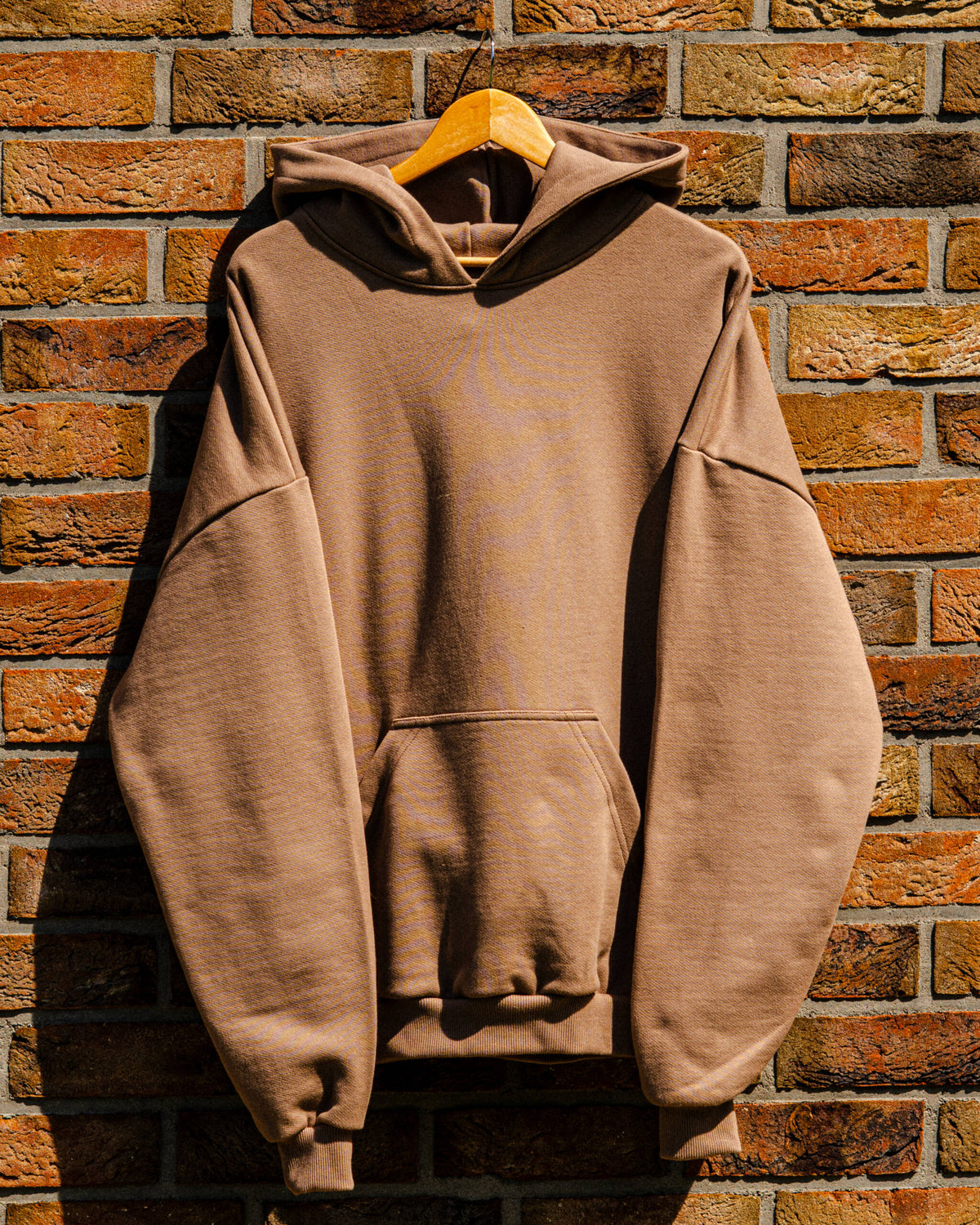 BASIC HOODIE SOFT MOCHA