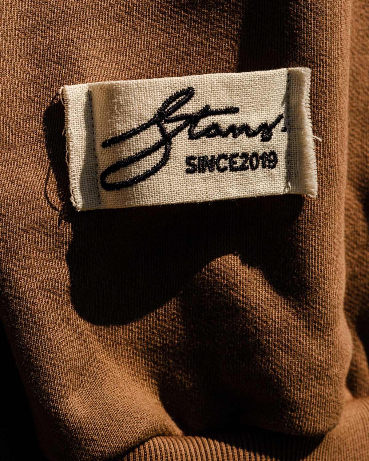 ZIP HOODIE SOFT MOCHA