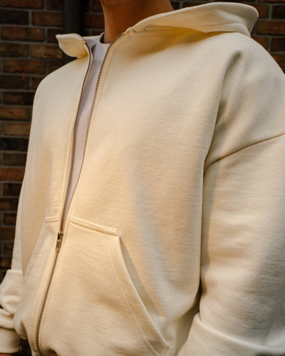 ZIP HOODIE ECRU