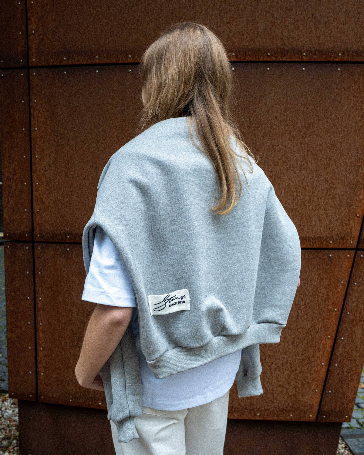 CREWNECK “BASIC” DUST GREY